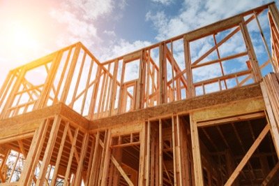 Should You Buy a Wood Frame or Brick Home?
