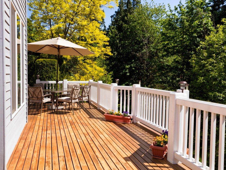 Considering a Home Decking Installation? Here's What You Need to Know