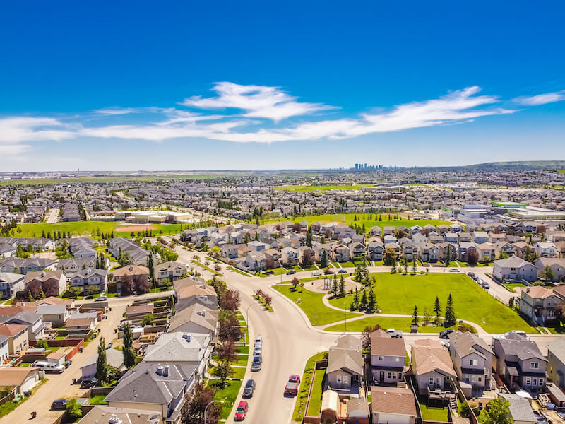Coventry Hills is 7.3km from Calgary International Airport