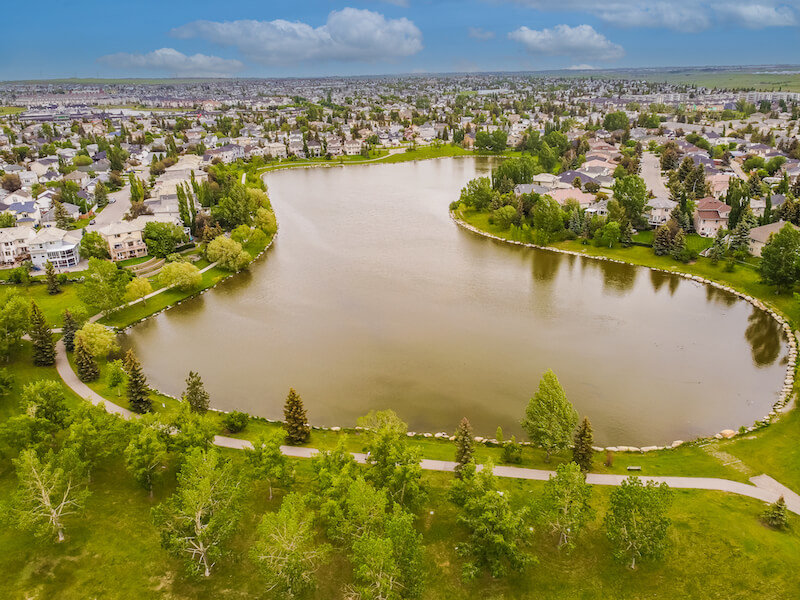 Harvest Hills is 12km from Calgary International Airport